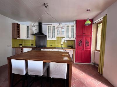 Maison - 88 m² - 4 pièces