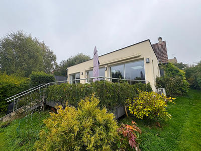 Maison - 181 m² - 7 pièces