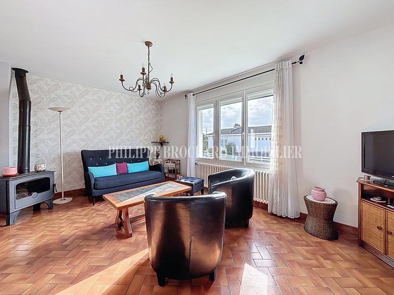 Maison - 103 m² - 6 pièces