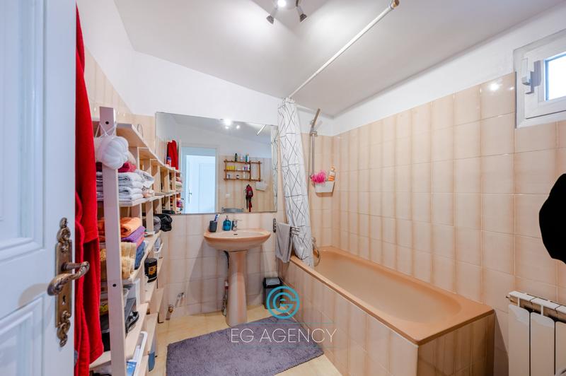 Maison - 127 m² - 5 pièces