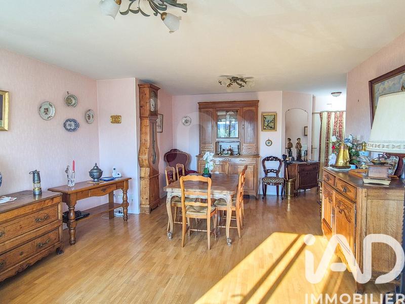 Appartement - 97 m² - 4 pièces