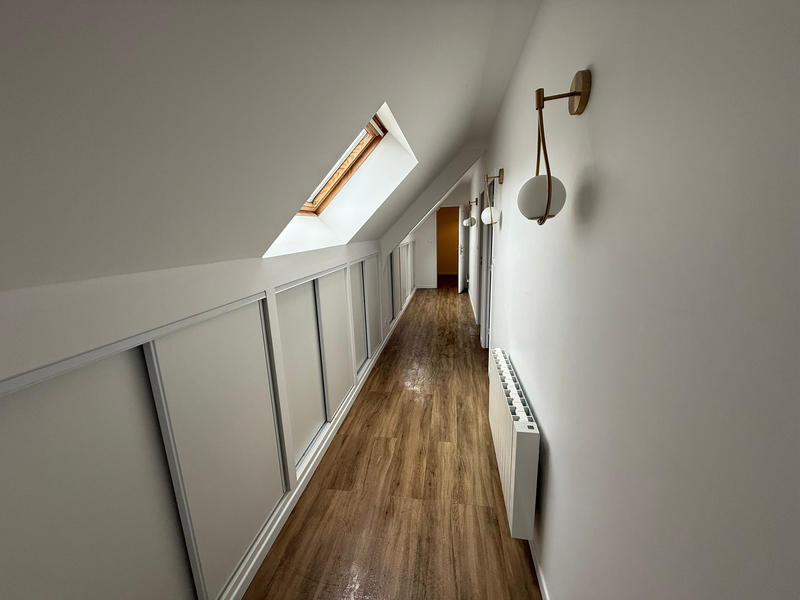 Maison - 160 m² - 9 pièces