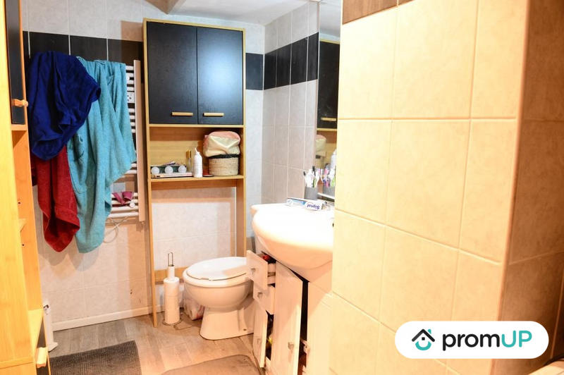 Maison - 180 m² - 8 pièces