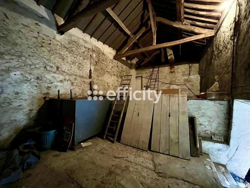 Maison - 93 m² - 4 pièces