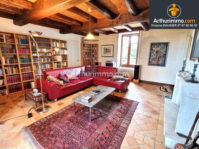 Maison - 252 m² - 10 pièces