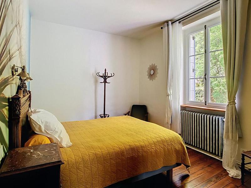 Maison - 470 m² - 20 pièces