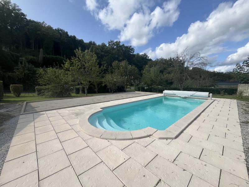 Maison de village - 145 m² - 6 pièces