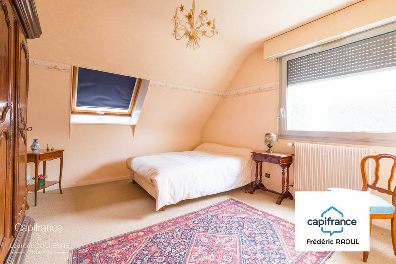 Maison - 215 m² - 7 pièces