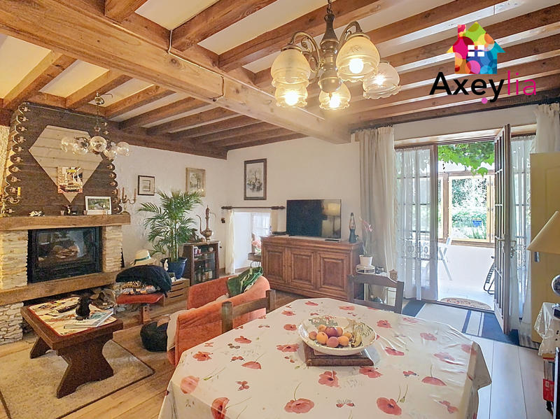 Maison - 101 m² - 3 pièces