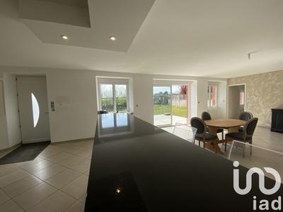 Maison - 187 m² - 6 pièces