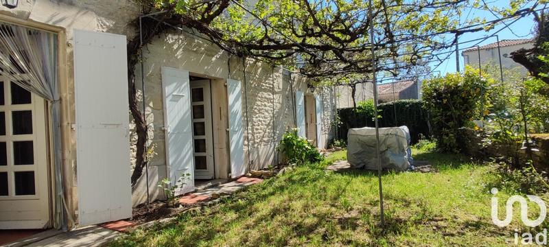 Maison - 214 m² - 8 pièces