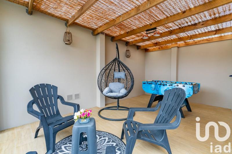 Maison - 238 m² - 13 pièces