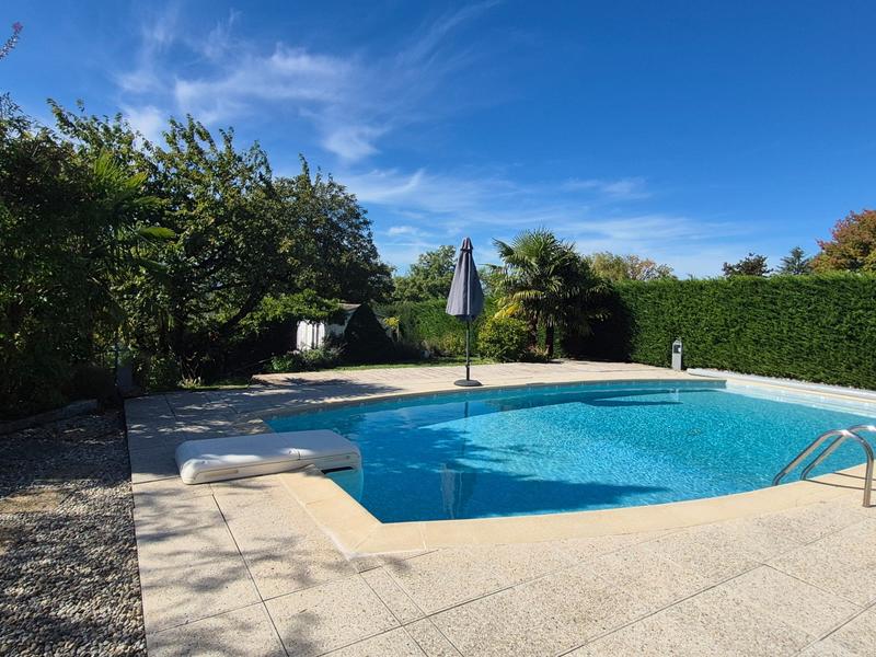 Maison - 141 m² - 5 pièces