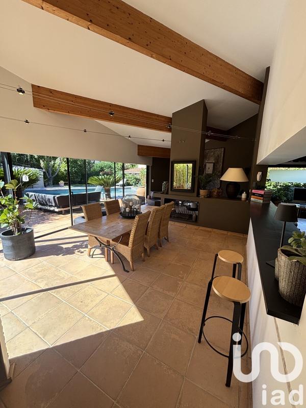 Maison - 165 m² - 5 pièces