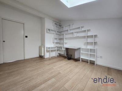 Appartement - 91 m² - 3 pièces