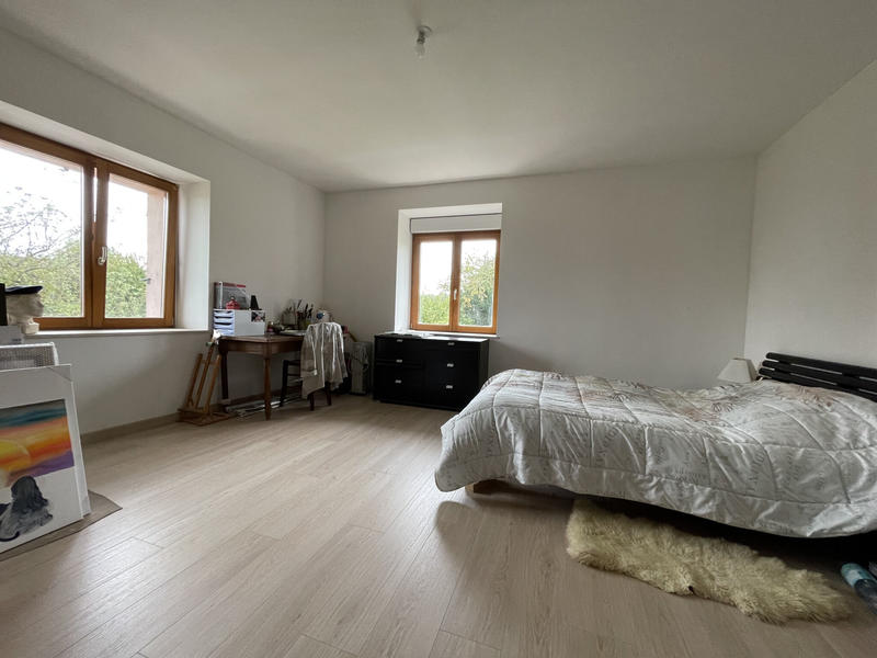 Maison - 211 m² - 6 pièces