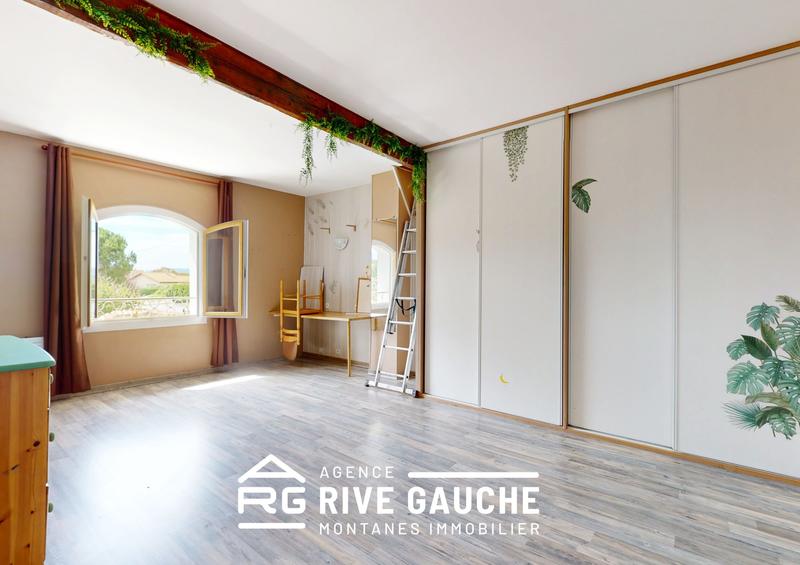 Maison - 167 m² - 5 pièces