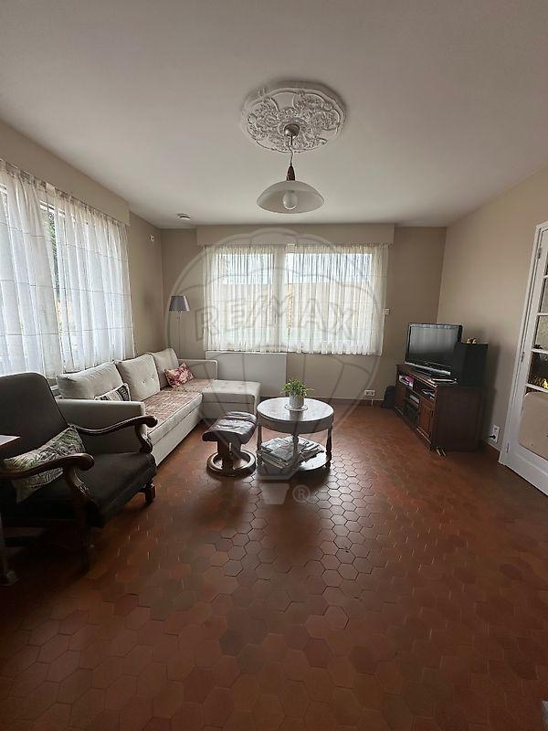 Maison - 174 m² - 6 pièces