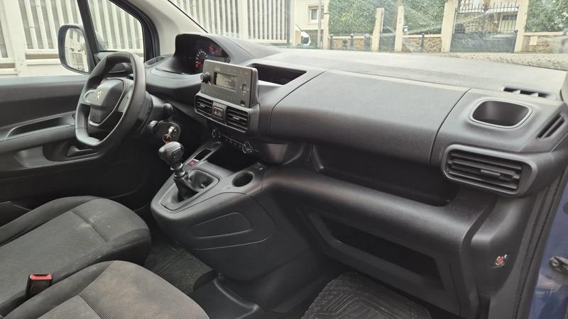 Peugeot Partner Vu 1.5 BlueHDi 100 Connect