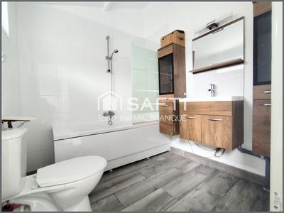 Maison - 60 m² - 5 pièces