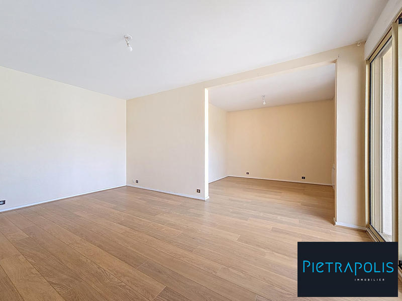 Appartement - 88 m² - 4 pièces