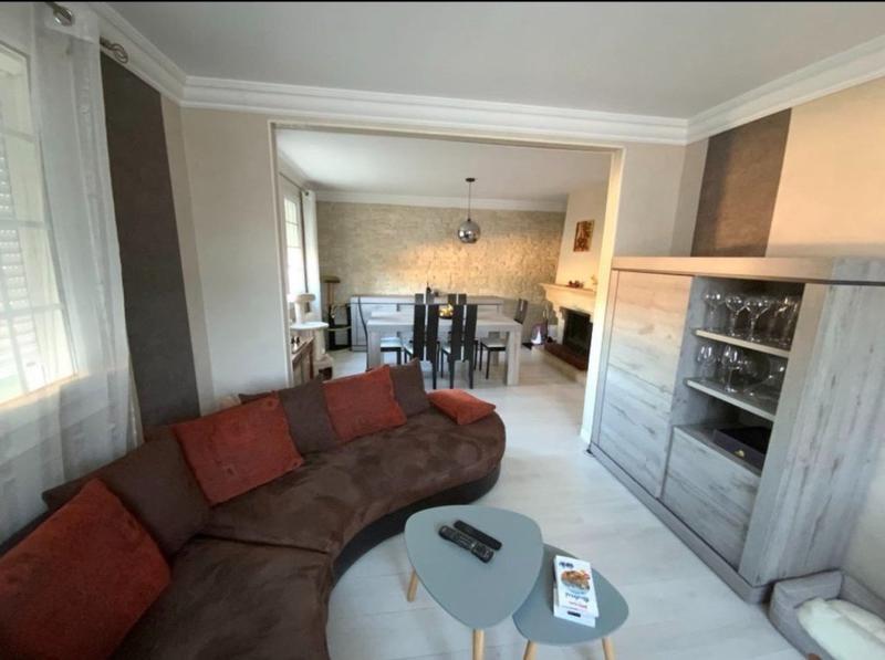 Maison - 140 m² - 5 pièces