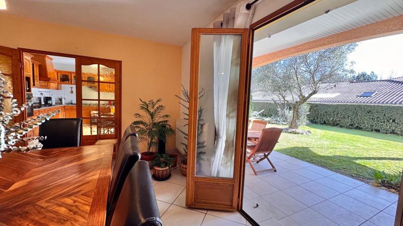 Villa - 165 m² - 6 pièces