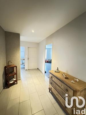 Maison - 270 m² - 11 pièces