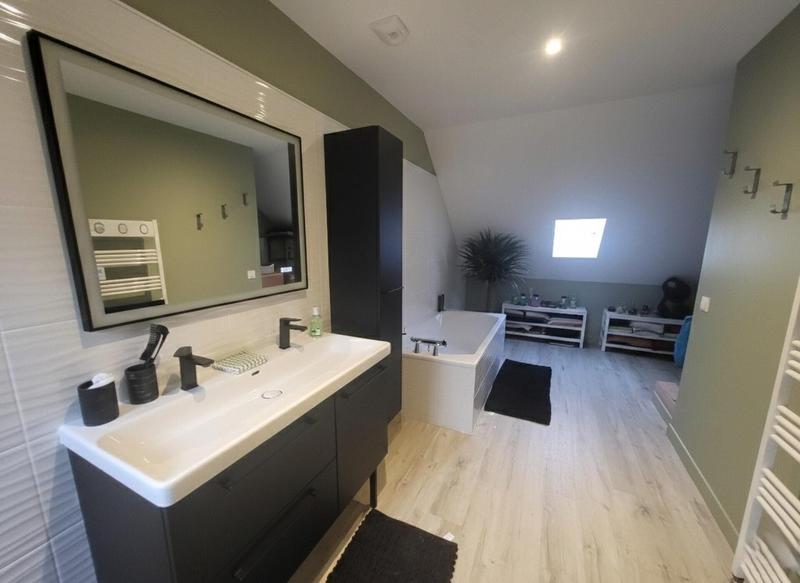 Maison - 145 m² - 6 pièces