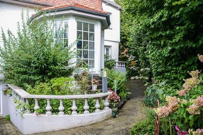 Maison - 250 m² - 10 pièces