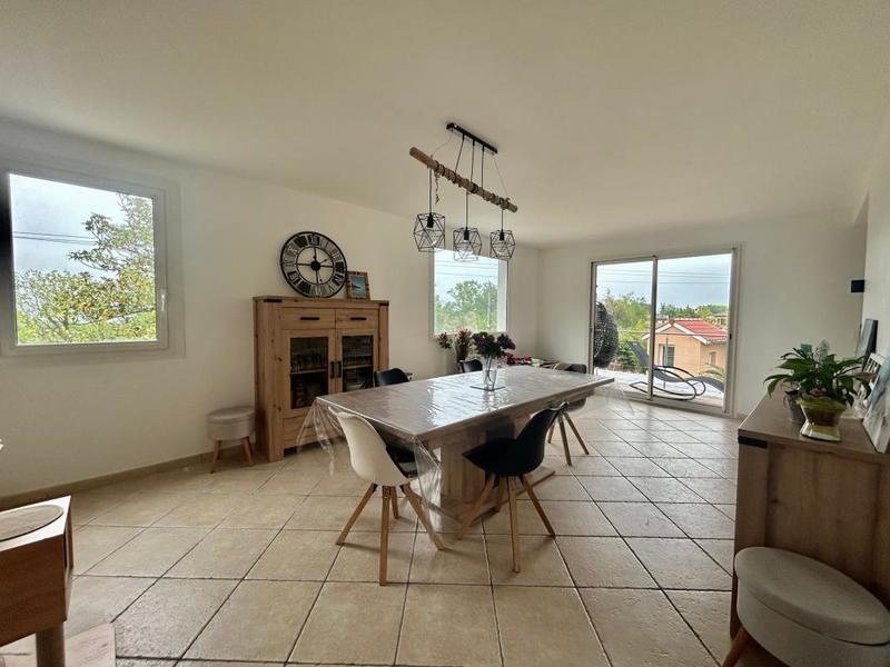 Maison - 153 m² - 7 pièces