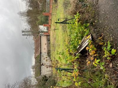 Maison - 240 m² - 8 pièces