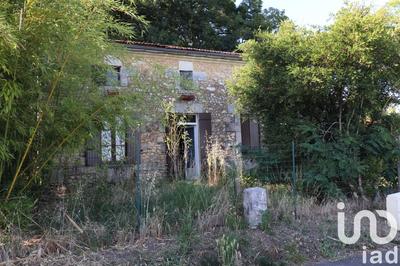 Maison - 96 m² - 4 pièces