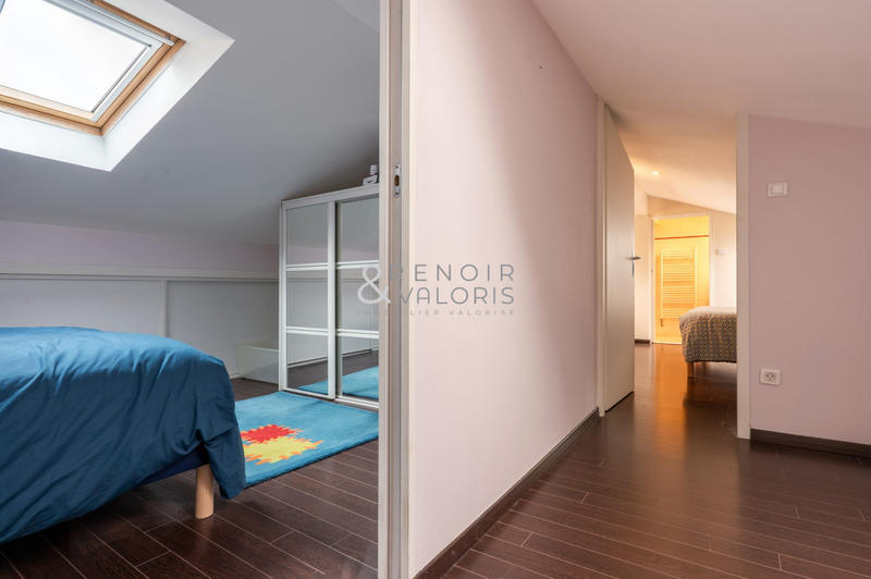 Appartement - 101 m² - 5 pièces