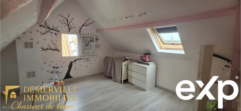 Maison - 153 m² - 7 pièces