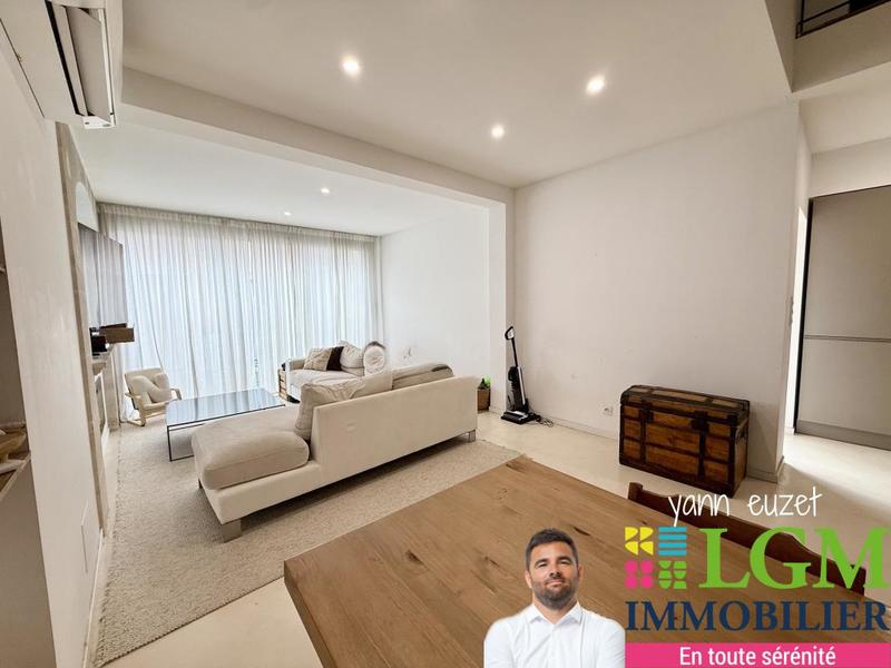 Immeuble - 170 m² - 6 pièces