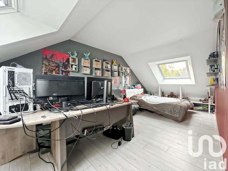 Maison - 289 m² - 9 pièces