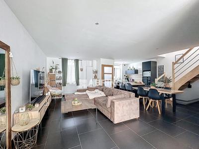 Maison - 92 m² - 4 pièces