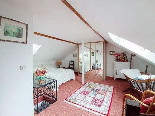 Maison - 118 m² - 7 pièces