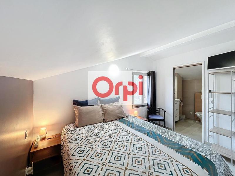 Immeuble - 263 m² - 9 pièces