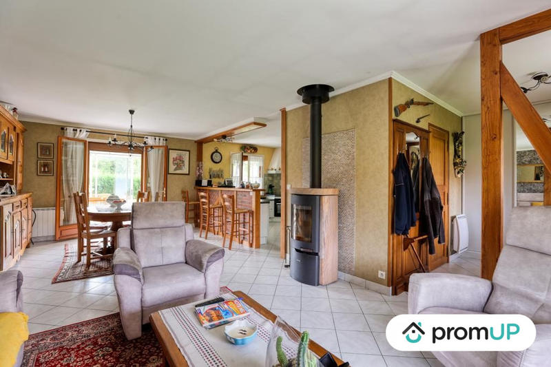 Maison - 137 m² - 5 pièces