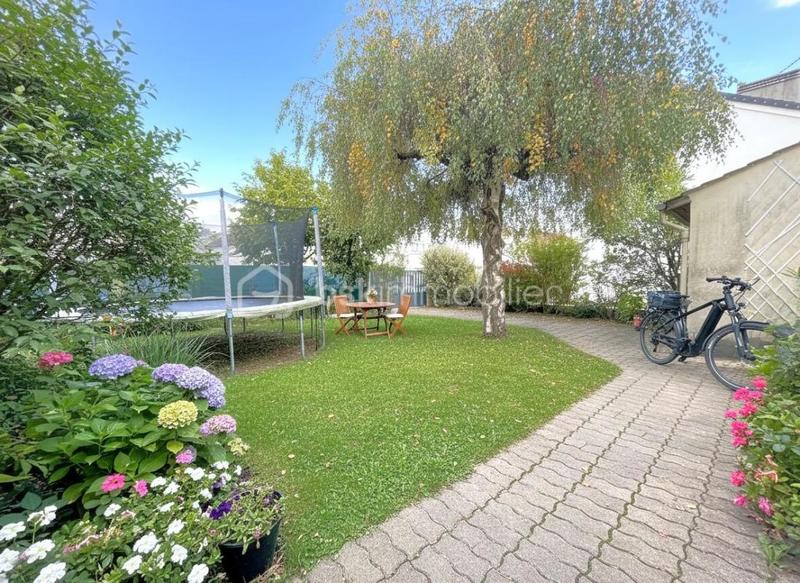 Maison - 98 m² - 6 pièces