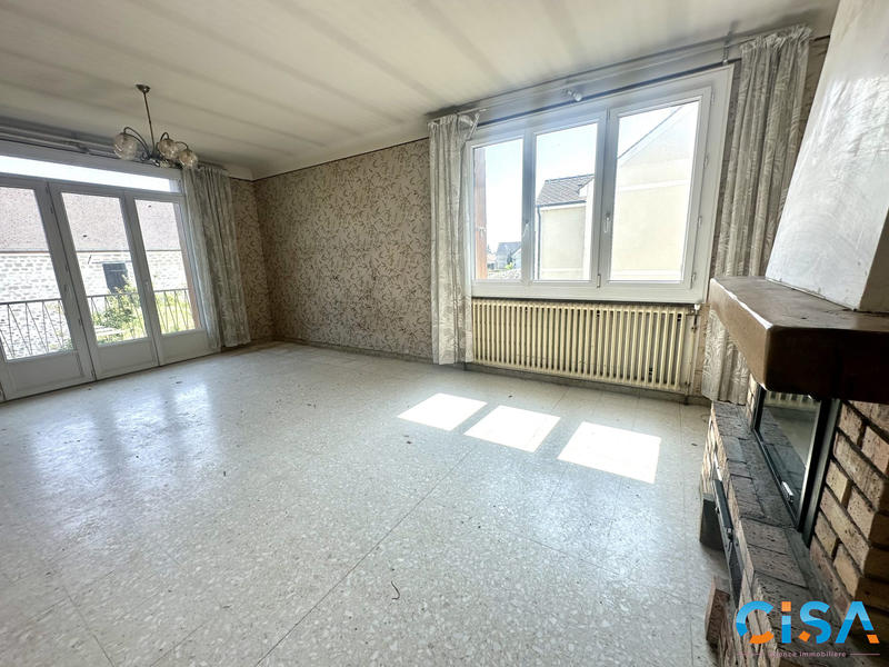 Maison traditionnelle - 95 m² - 6 pièces