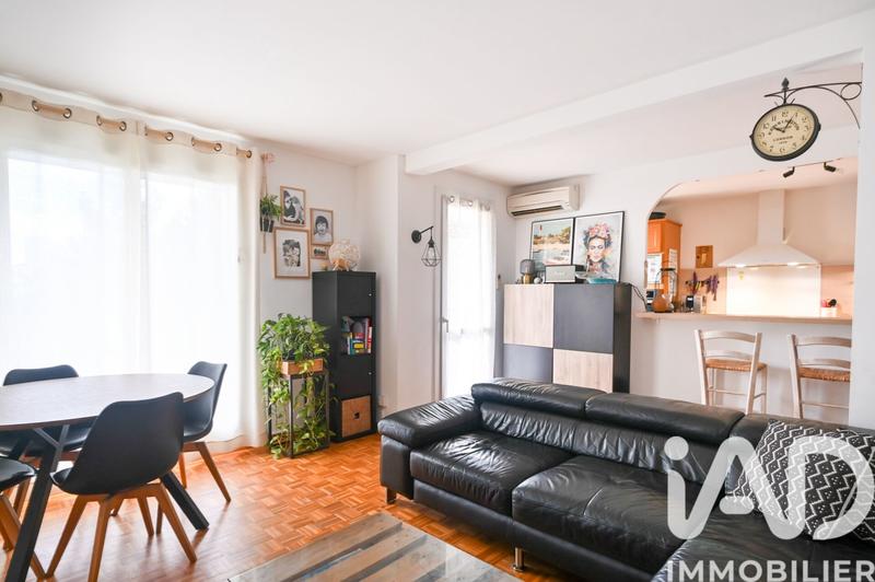Appartement - 80 m² - 4 pièces