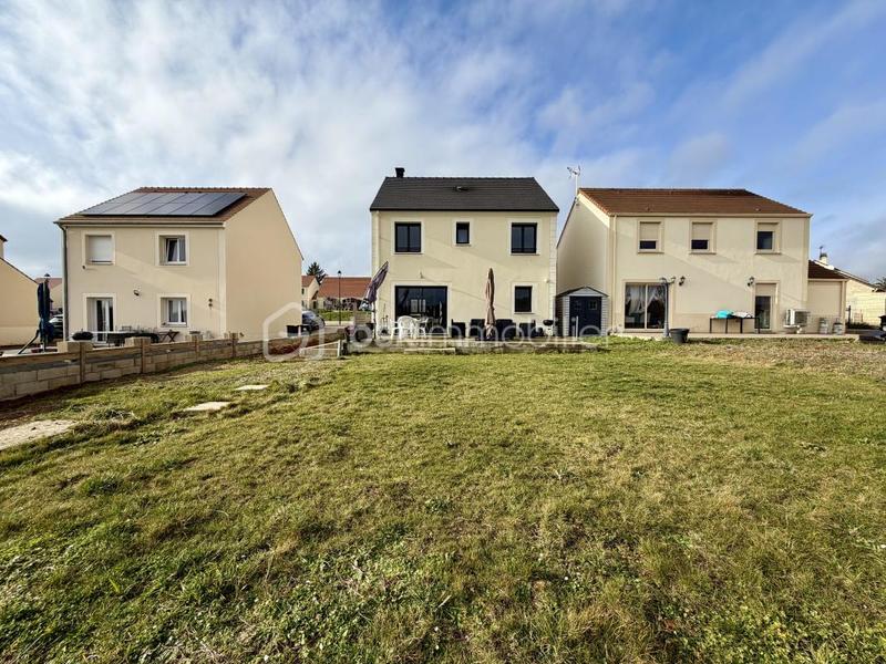 Maison - 103 m² - 5 pièces