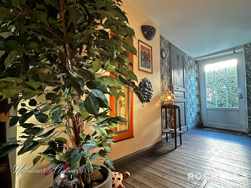 Maison ancienne - 256 m² - 8 pièces