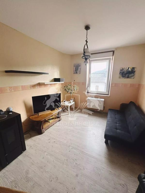 Maison jumelée - 90 m² - 5 pièces