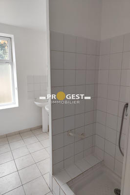 Appartement - 86 m² - 4 pièces