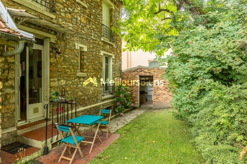 Maison - 190 m² - 8 pièces