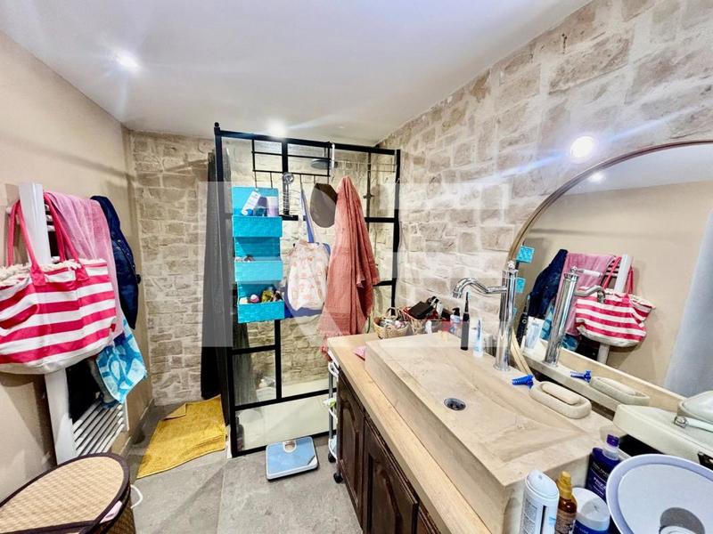 Maison - 180 m² - 4 pièces